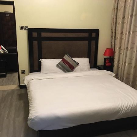 New Avon Apartments 다르에스살람 외부 사진